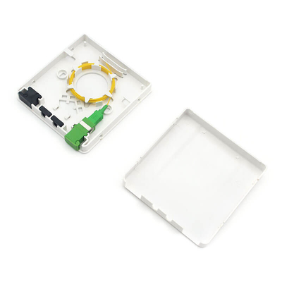 2コア 4コア 光ファイバーターミナルソケット FTTH用のABSプラスチック