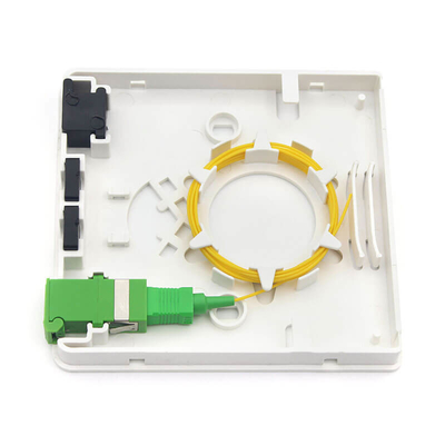 2コア 4コア 光ファイバーターミナルソケット FTTH用のABSプラスチック