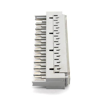 ABS PBT 端末ブロックインターフェースモジュール 3 極ガス管アレスター