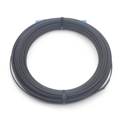 2.0*5.0mm 1FO SC UPC から SC UPC FTTH フラットドロップパッチコード G675A1 黒いジャケット付き