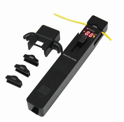 視覚障害検出器を持つデジタル・ディプレイ光ファイバー識別子